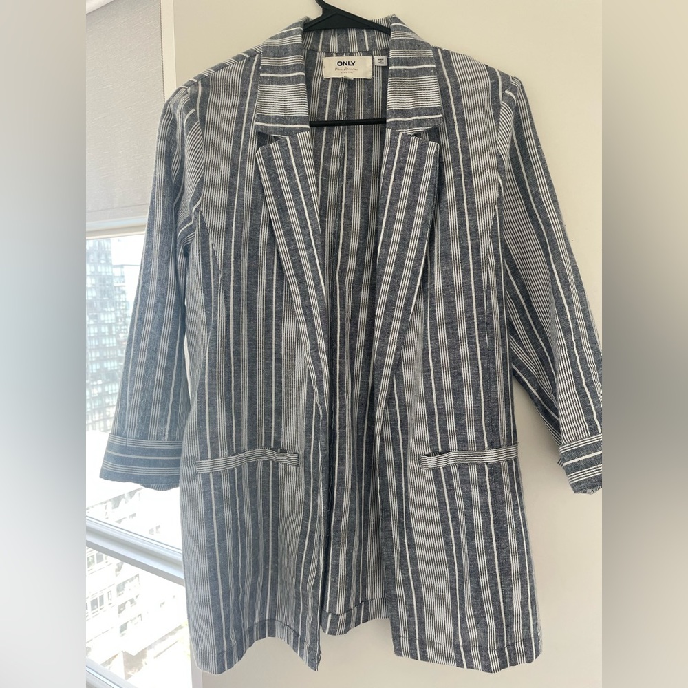 ONLY brand linen striped blazer